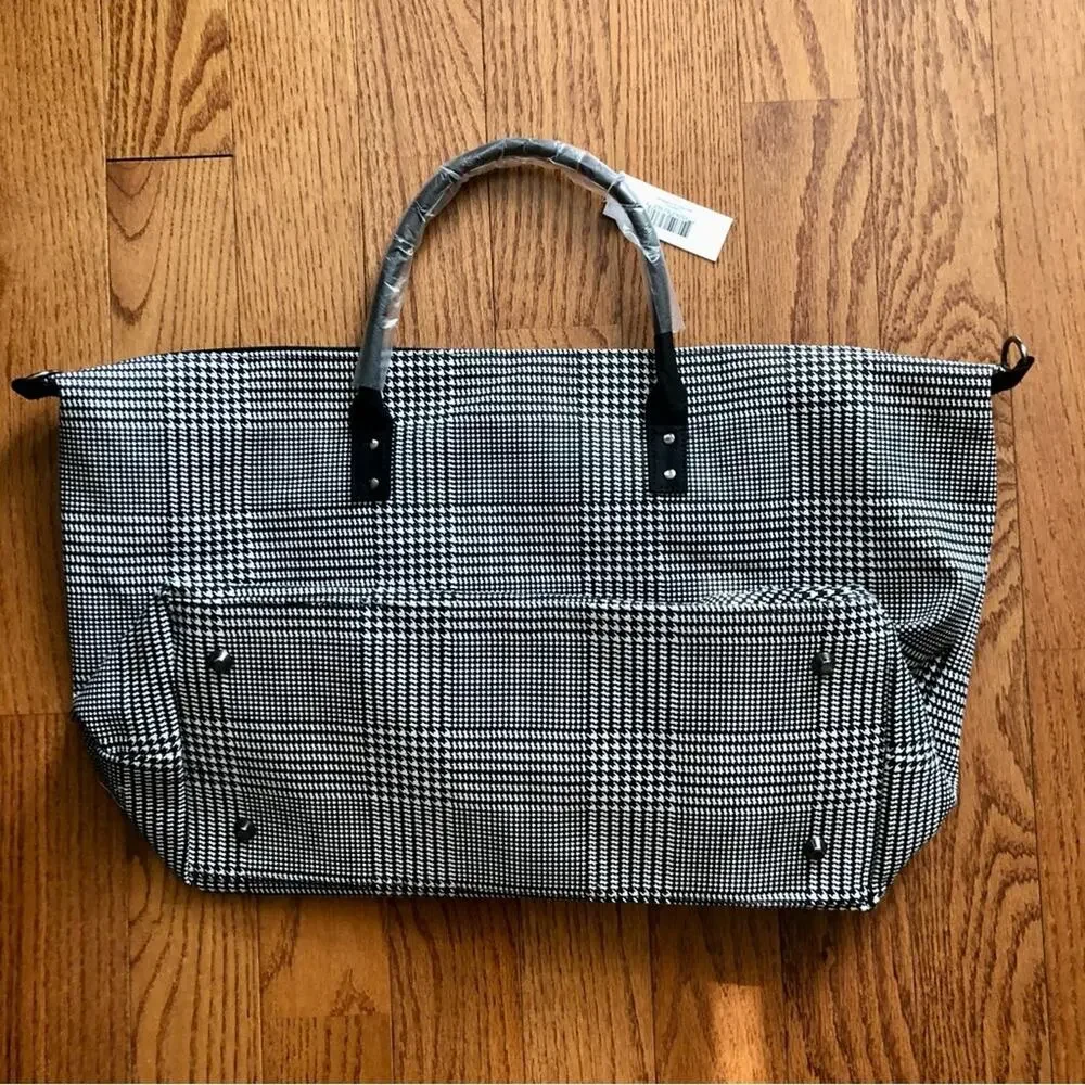 Lulu Dharma Frasier Overnight Travel Weekend Black White Tote Bag NWT - Picture 2 of 7
